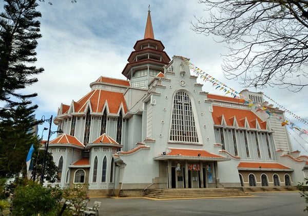 redeemer church hue