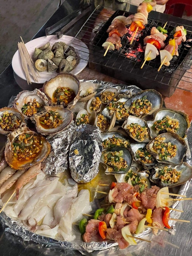 food in cham island