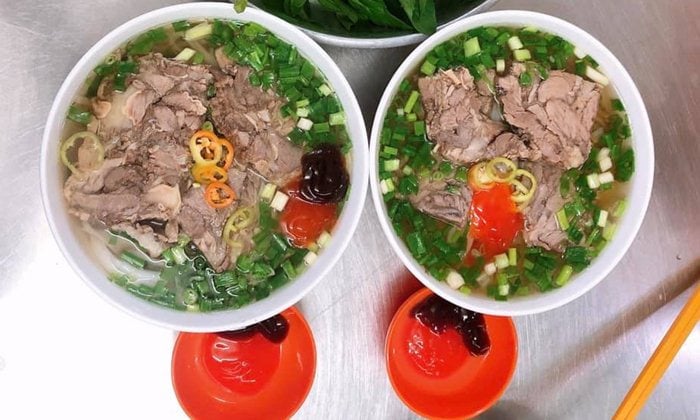 Pho restaurants in HCMC