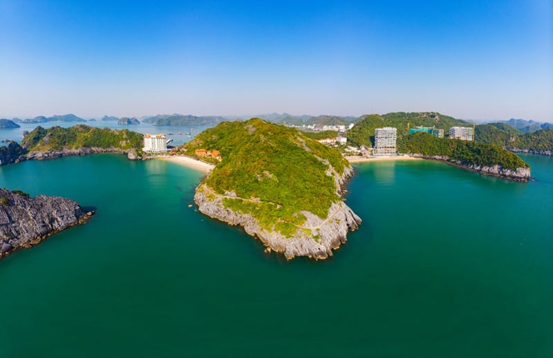 cat ba island in vietnam