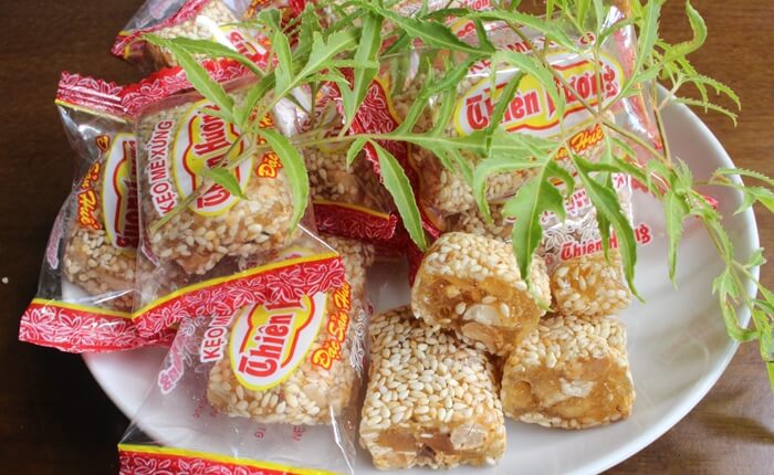 hue sesame candy