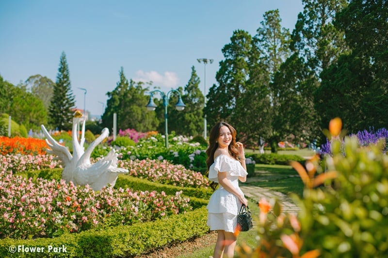 central flower garden dalat