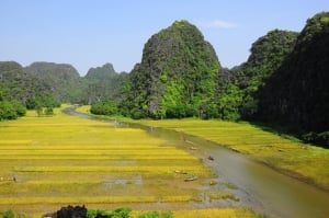 visit tam coc bich dong in ninh binh