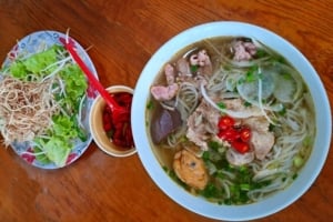 bun bo hue photo