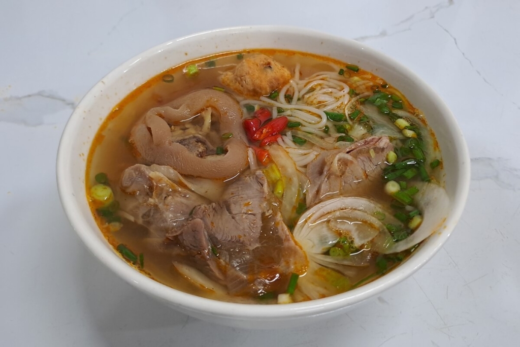 hue beef noodle soup